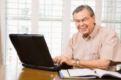old-man-with-computer.jpg